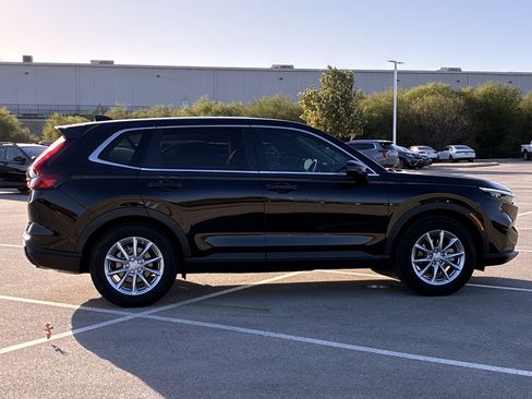 Certified 2026 Honda CR-V EX image 7