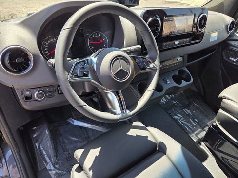 New 2026 Mercedes-Benz Sprinter 2500 image 12