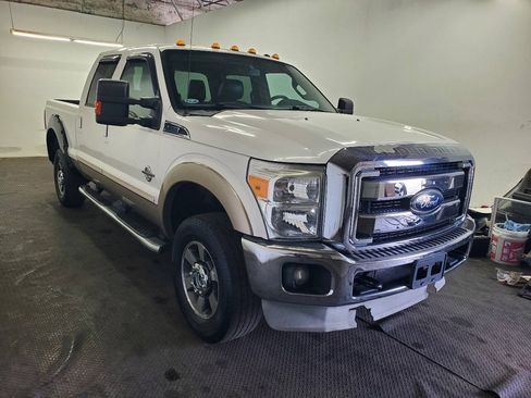 Used 2011 Ford F350 Lariat w/ Lariat Interior Pkg AWD/4WD image 3
