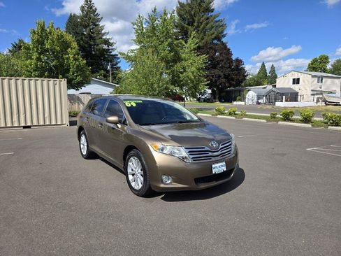 Used 2009 Toyota Venza FWD image 3