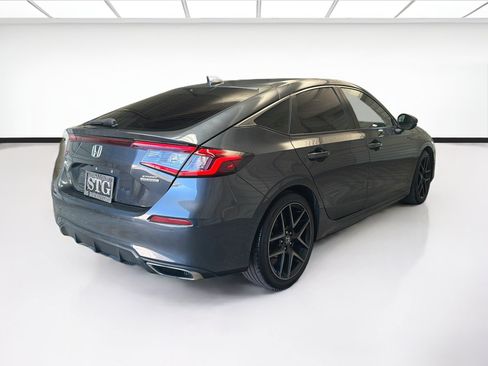 Used 2022 Honda Civic Sport Touring image 4