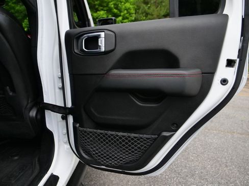 Used 2021 Jeep Gladiator Rubicon AWD/4WD image 39