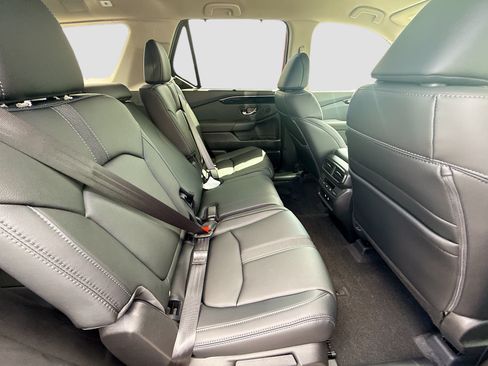 New 2026 Honda Pilot EX-L image 23