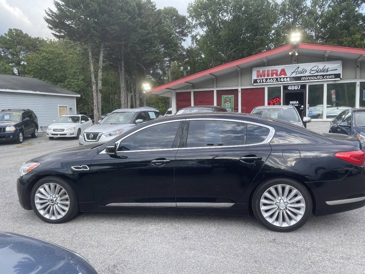 Used 2015 Kia K900 Luxury RWD image 6