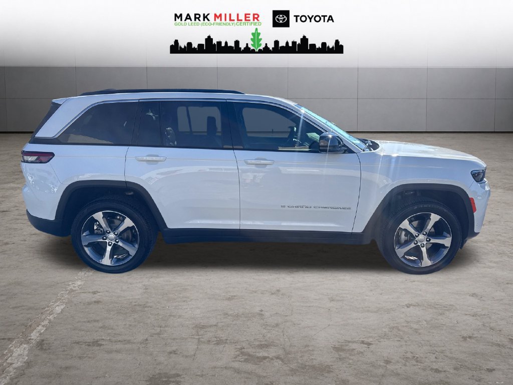 Used 2026 Jeep Grand Cherokee Limited w/ Luxury Tech Group II AWD/4WD image 7