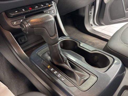 Used 2020 Chevrolet Colorado Z71 AWD/4WD image 23