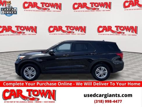 Used 2023 Ford Explorer 4WD image 1