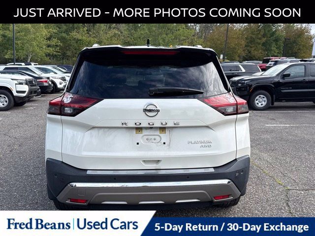Certified 2021 Nissan Rogue Platinum AWD/4WD image 7