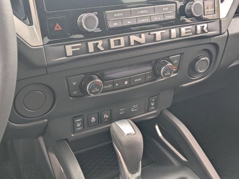 New 2026 Nissan Frontier SV w/ SV Convenience Package RWD image 17