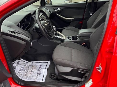 Used 2012 Ford Focus SEL FWD image 9