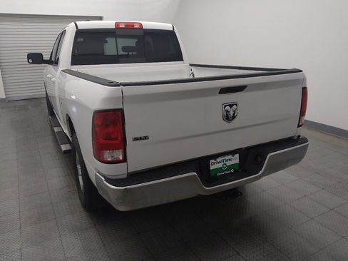 Used 2018 RAM 1500 Classic SLT RWD image 6
