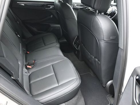 New 2026 Porsche Macan AWD/4WD image 10