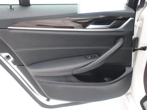 Used 2023 BMW 530i w/ Convenience Package RWD image 13