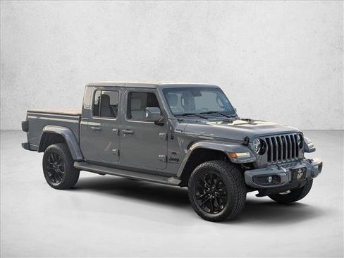 Used 2022 Jeep Gladiator Overland AWD/4WD image 3