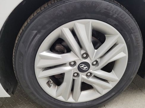Used 2020 Hyundai Elantra SEL w/ Cargo Package (C1) FWD image 31