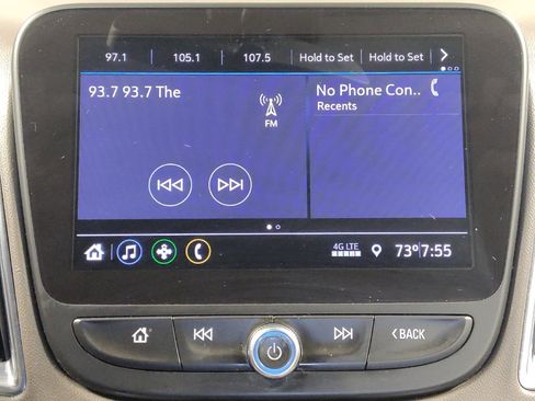 Used 2020 Chevrolet Malibu LT FWD image 25