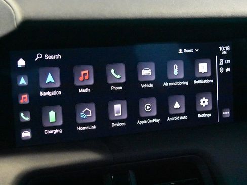 Used 2024 Porsche Taycan image 12