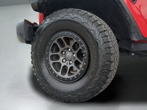 Used 2021 Jeep Wrangler Unlimited Rubicon w/ Xtreme Recon 35" Tire Package image 64