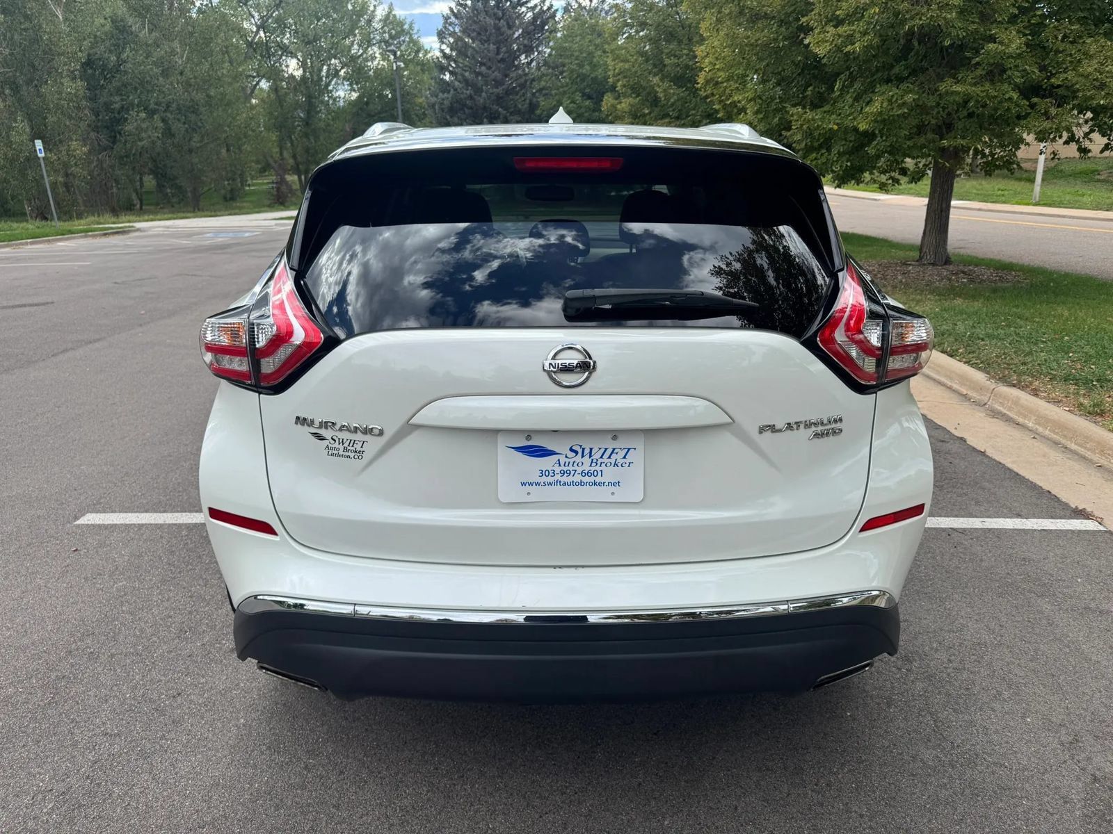 Used 2016 Nissan Murano Platinum AWD/4WD image 3