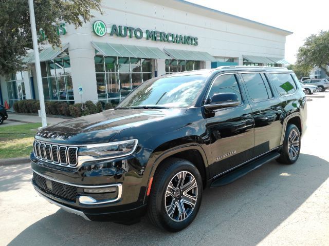 Used 2025 Jeep Wagoneer L Series II AWD/4WD image 1