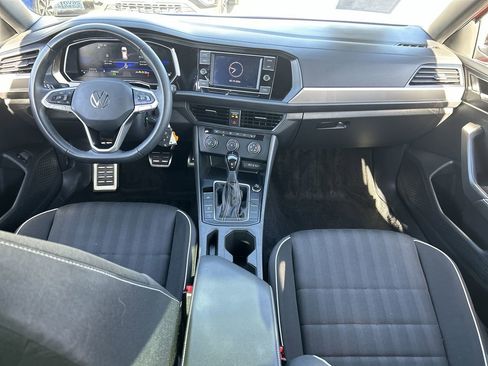 Certified 2024 Volkswagen Jetta Sport FWD image 12
