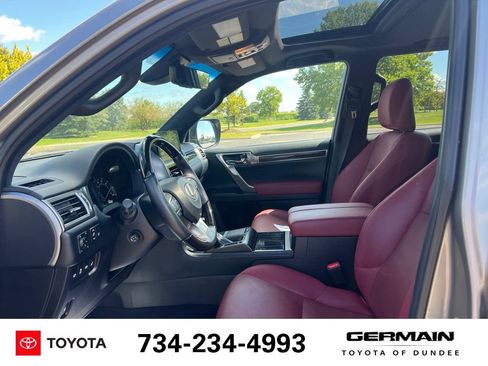 Used 2023 Lexus GX 460 Premium w/ Premium Plus Package AWD/4WD image 14