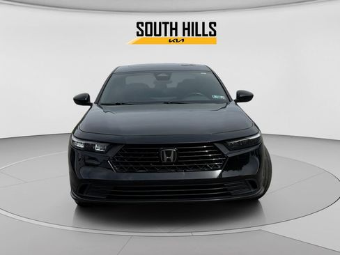 Used 2023 Honda Accord Sport image 8