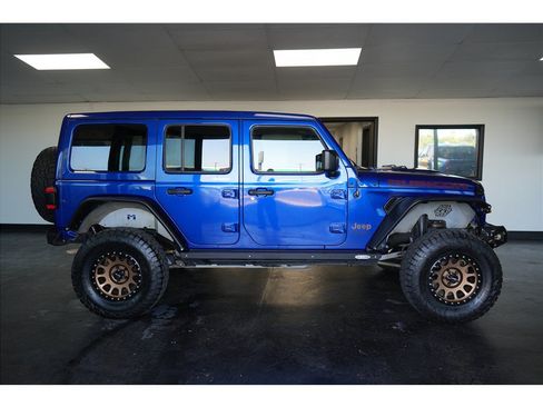 Used 2019 Jeep Wrangler Unlimited Rubicon AWD/4WD image 8