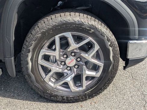 New 2026 GMC Sierra 1500 SLT w/ SLT Premium Plus Package image 11