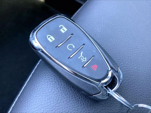 Used 2024 Chevrolet Equinox RS w/ RS Leather Package FWD image 15