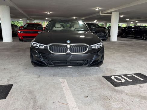 Used 2024 BMW 330i Sedan w/ Premium Package RWD image 4