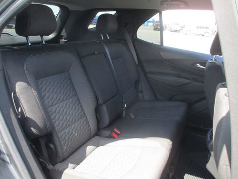 Used 2021 Chevrolet Equinox LT image 21