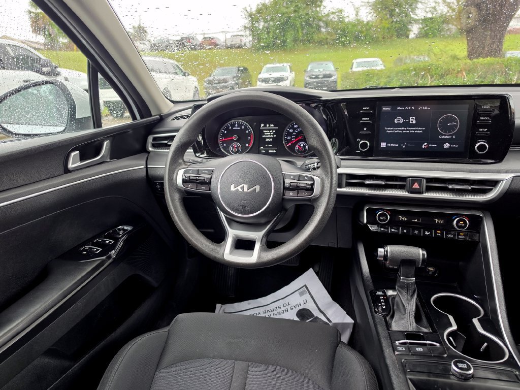 Used 2023 Kia K5 LXS FWD image 9