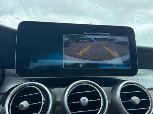 Used 2019 Mercedes-Benz C 300 Sedan image 28