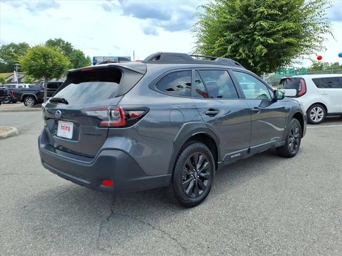 Used 2025 Subaru Outback Onyx Edition AWD/4WD image 4