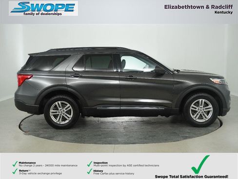 Used 2020 Ford Explorer XLT AWD/4WD image 2