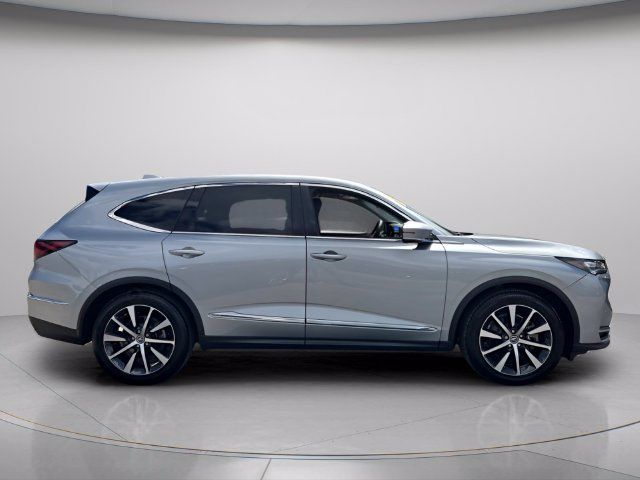 Certified 2026 Acura MDX w/ Technology Package FWD image 4