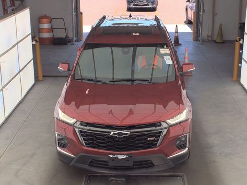 Used 2023 Chevrolet Traverse RS AWD/4WD image 7