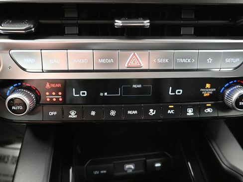 New 2025 Kia Telluride LX FWD image 21