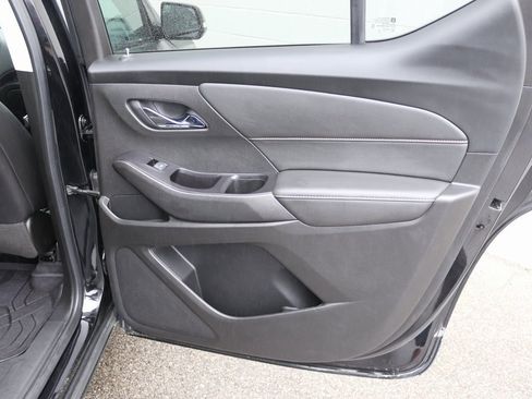 Used 2020 Chevrolet Traverse RS image 26