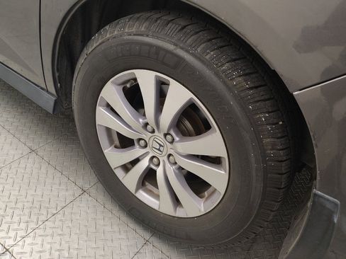 Used 2016 Honda Odyssey EX-L image 31