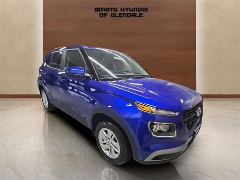 New 2026 Hyundai Venue SE image 8
