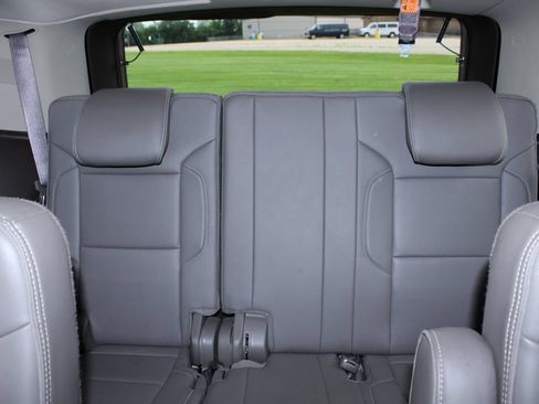 Used 2017 GMC Yukon Denali w/ Open Road Package AWD/4WD image 19