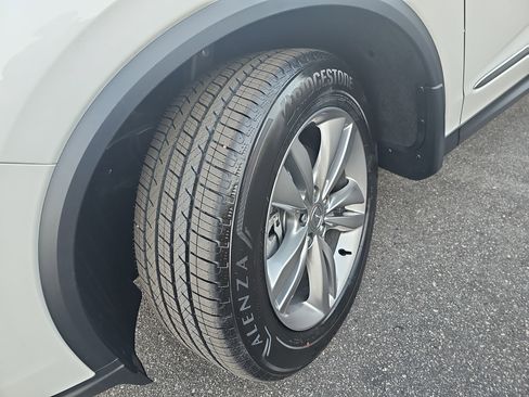 New 2026 Acura MDX SH-AWD image 31