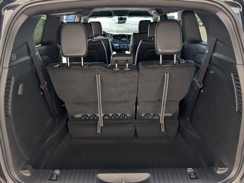 New 2026 Chrysler Pacifica Select AWD/4WD image 7