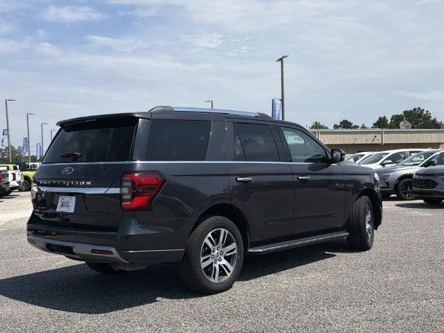 Used 2023 Ford Expedition Limited RWD image 9