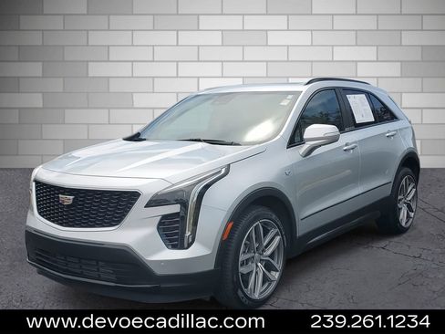 Used 2020 Cadillac XT4 Sport image 1