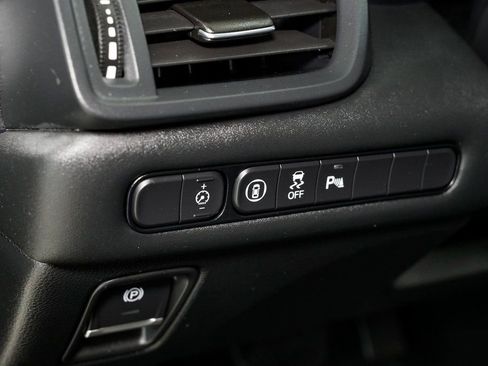 Certified 2025 Acura TLX w/ Technology Package image 12