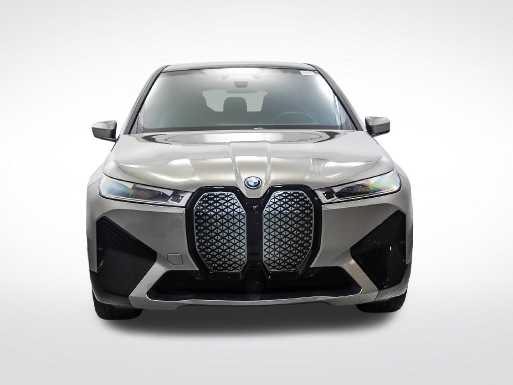 Certified 2024 BMW iX xDrive50 w/ Premium Package AWD/4WD image 6