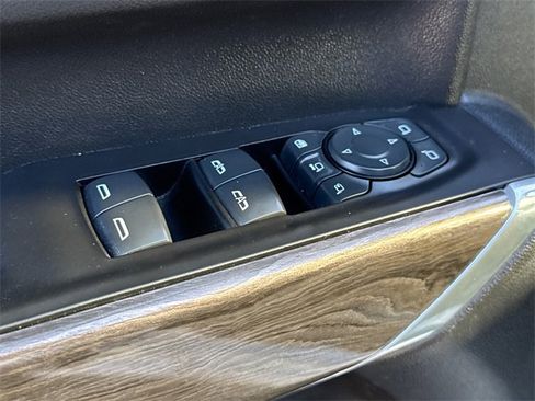 Used 2021 Chevrolet Silverado 2500 LTZ w/ LTZ Convenience Package image 23